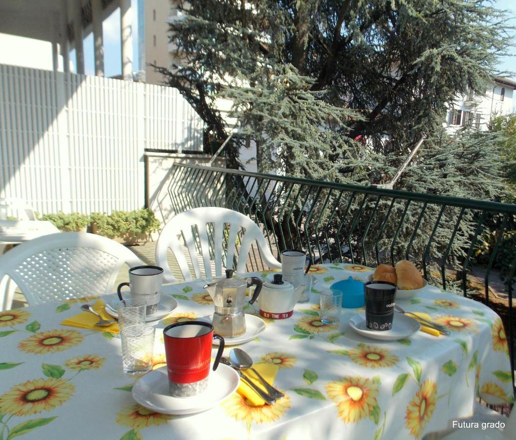 Villa Verdi Apartments Градо Экстерьер фото